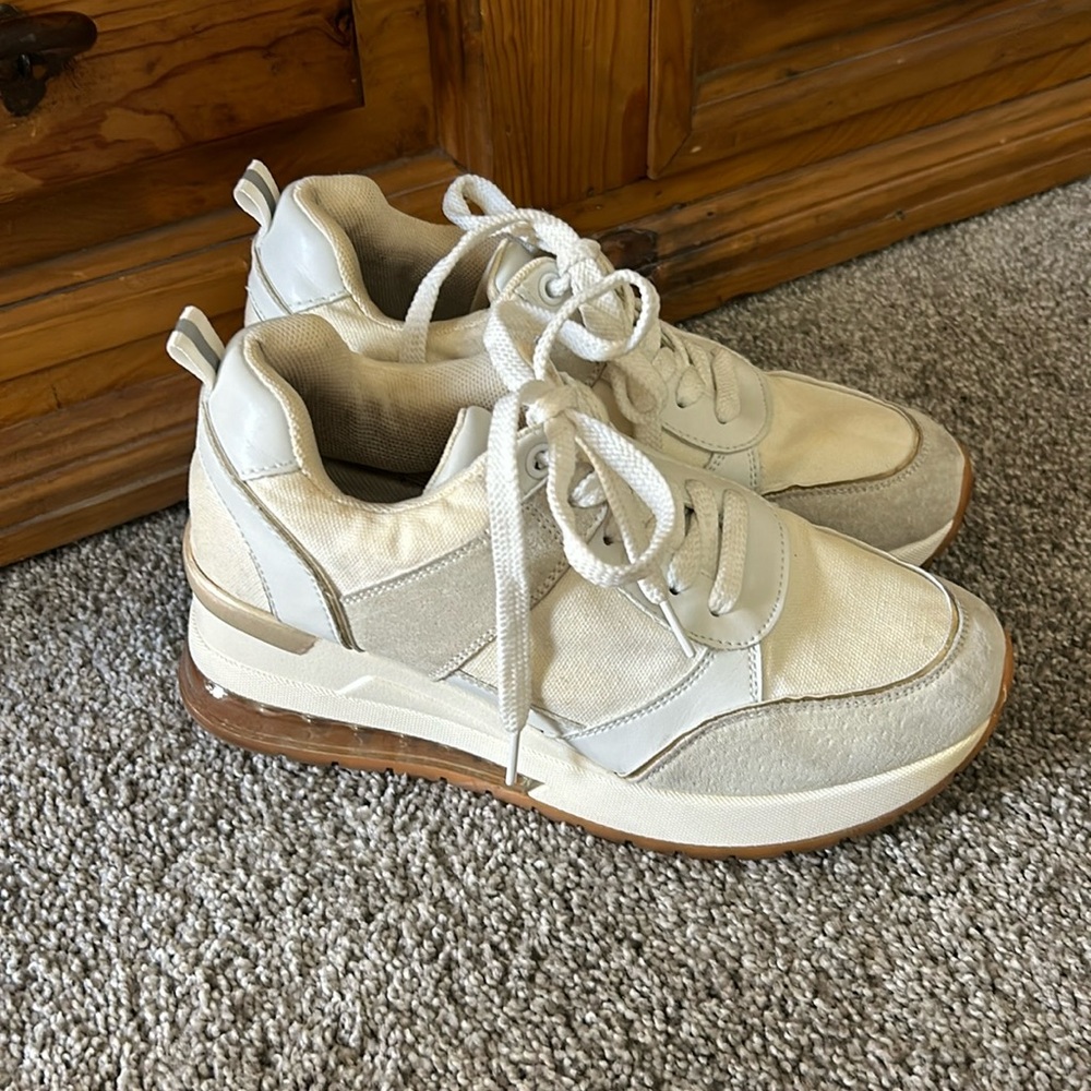 Amazon platform tennis shoes